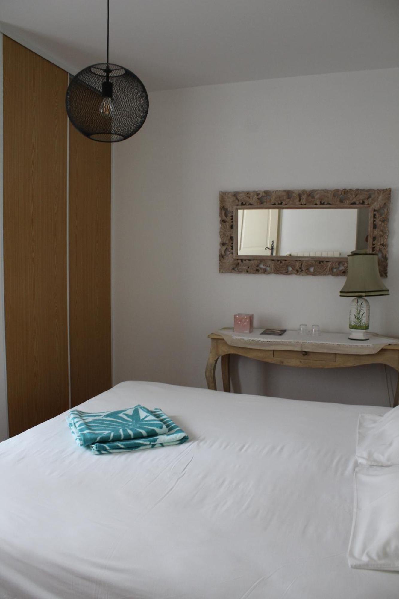 Bed and Breakfast Bastide Saint Bernard Le Thoronet Exterior foto